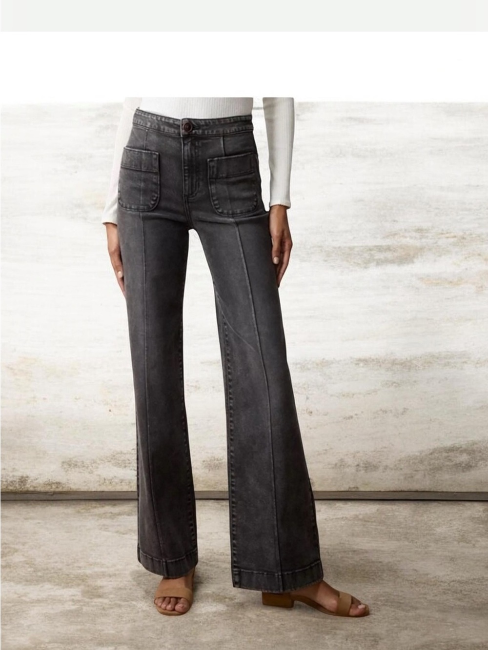 High-Rise Wide-Leg Jeans with Front Patch Pockets - Charcoal Gray